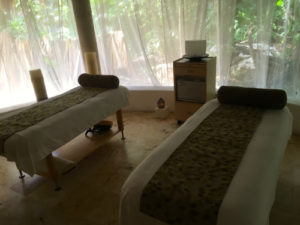 blog_viceroyspa_massage tables